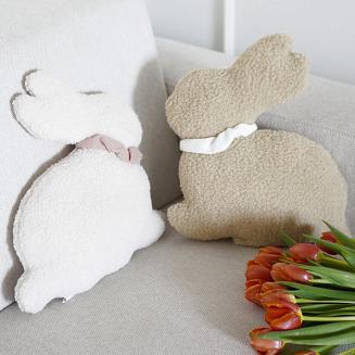 Poduszka dekoracyjna wielkanocna Królik z Bukli 37x37 Easter Bunny kremowa