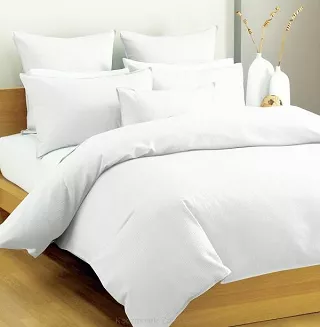 Poszewka hotelowa standard 70x80 noris biała zapinana na zamek