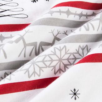 Pościel flanelowa FLANELOVE 180x200 świąteczny wzór chatki i choinek na białym tle