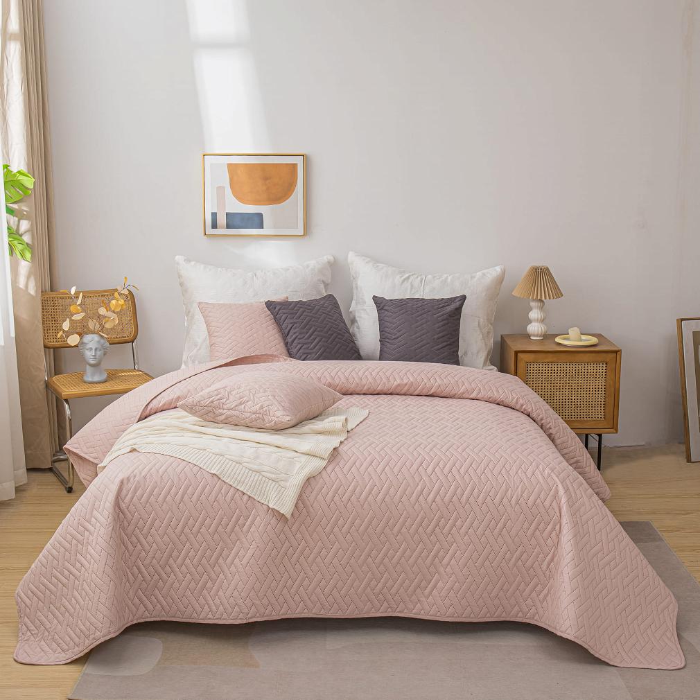 Pudrowa Narzuta Pikowana Na Łóżko 160x220 DASH