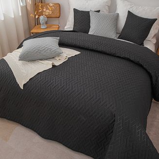 Narzuta dekoracyjna DASH 140x200 pikowana czarna