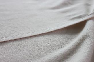 Prześcieradło flanelowe bez gumki 180x200 jasno beżowe