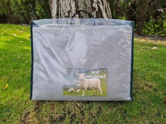 Koc z wełny nowozelandzkiej MAGDA 150x200 diagonalny szary