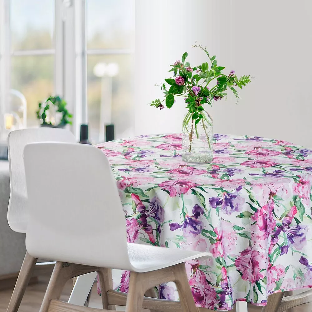 Obrus dekoracyjny GARDEN 150x150 Eurofirany różowy