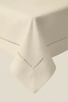Beżowy Obrus z Mereżką 140x320 CLASSY