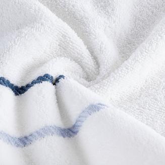 Ręcznik bawełniany z welurową bordiurą w ozdobne paseczki NEL 30x50 Eurofirany biały