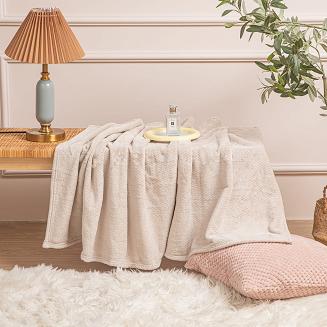 Koc narzuta z mikrofibry na fotel WILLY 70x150 beżowy