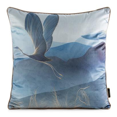 Poszewka dekoracyjna VELVET 45x45 Eurofirany niebieska motyw żurawia