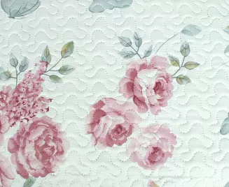 Poszewka dekoracyjna CALMIA 45x45 pikowana biała w różowe róże