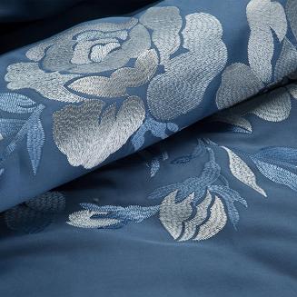 Pościel haftowana HAFT3 200x220 Eurofirany kwiaty granatowa