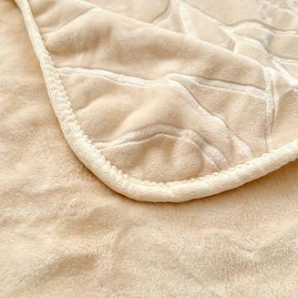 Koc akrylowy tłoczony LIV 200x220 gruby ciepły masełkowy