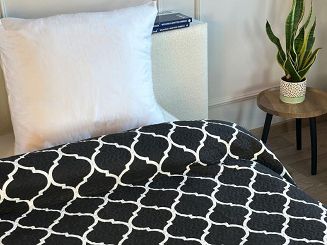 Narzuta dekoracyjna TAVIRA 220x240 dwustronna czarna biała koniczyna maroko