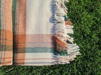 Koc wełniany z frędzlami Krzyś II 160x200 kratka ekri zielony rudy