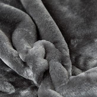 Koc akrylowy na fotel tłoczony VITO 200x220 geometryczny wzór grafitowy