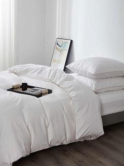 Pościel satyna bawełniana Queen Premium 220x200 biała ze złotą lamówką