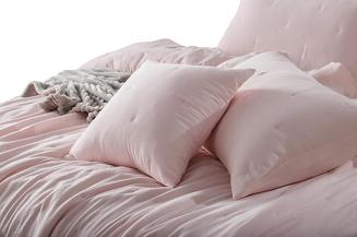 Poszewka fakturowana struktura do narzuty Dotta 45x45 pudrowa z haftem kropek