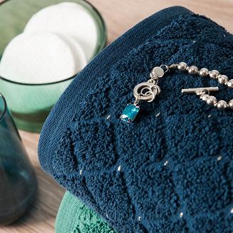 Ręcznik bawełniany OLIWIER 50x90 geometryczny wzór granatowy