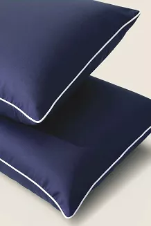 Poszewka bambusowa 70x80 granatowa z białą bizą