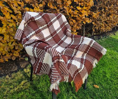 Komplet dekoracyjny narzuta 170x205 + 2*60x170 czekoladowa krata