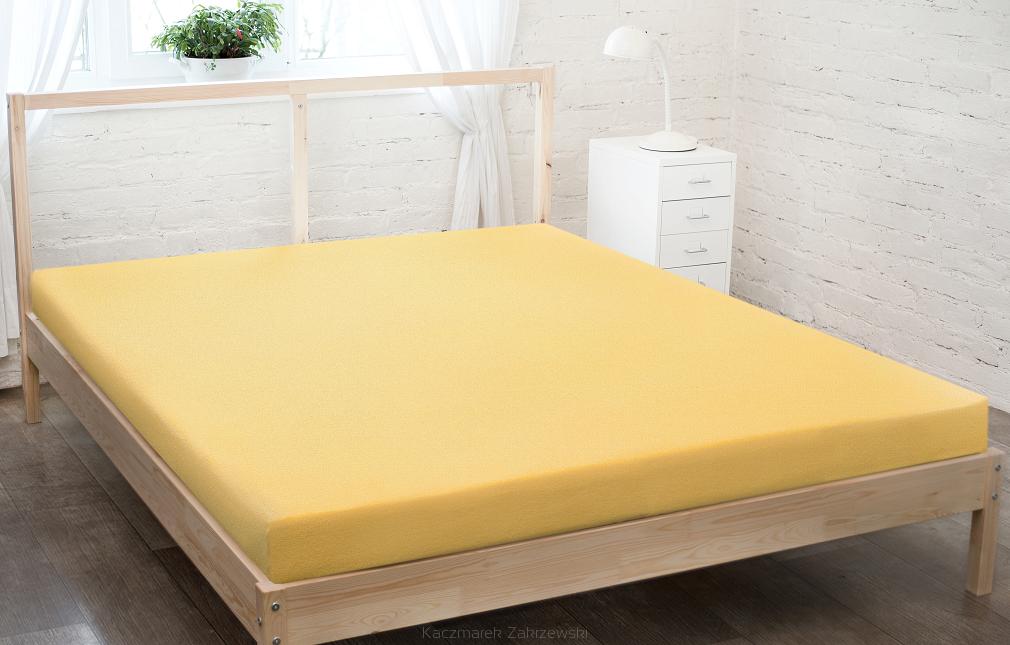 Prześcieradło jersey z gumką 180x200 żółty