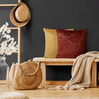 Poszewka dekoracyjna BLINK-25 45x45 Eurofirany brązowa złociste lilie wodne