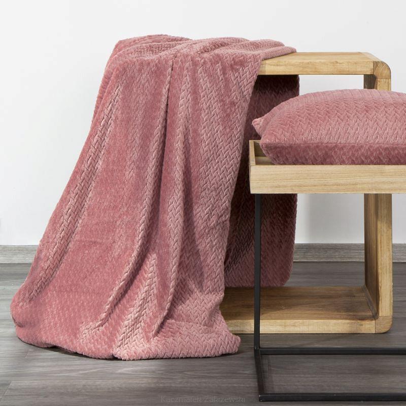 Koc narzuta na łóżko CINDY-3 200x220 różowy