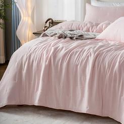 Narzuta dekoracyjna fakturowana Dotta 160x220 pudrowa z haftem kropek