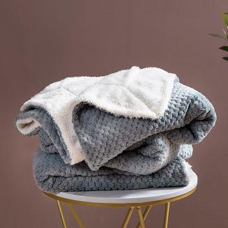 Koc narzuta Sherpa 150x200 szary biały dwustronny baranek