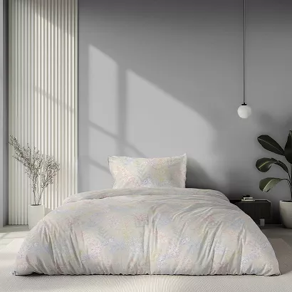 Pościel satynowa Home Satin 140x200 jasnobeżowa w pastelowe kwiatuszki
