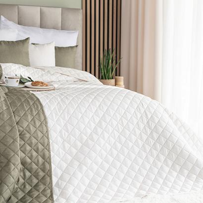 Narzuta dekoracyjna JODEŁKA 220x240 pikowana kremowa