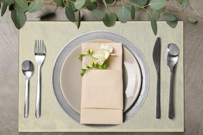 Serwetka dekoracyjna DAGA 40x30  x 4 szt. Eurofirany kremowa ze złotą nicią