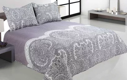 Narzuta dekoracyjna LACE 220x240 pikowana wrzosowa ornament