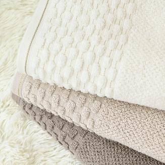 Ręcznik bawełniany NEPTUN 50x90 biały ze złotą nitką