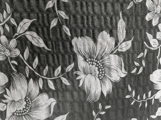 Pościel z kory 200x220 wzór białe kwiaty | grafitowe tło