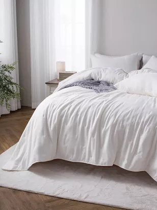 Narzuta dekoracyjna fakturowana Dotta 240x260 kremowa z haftem kropek