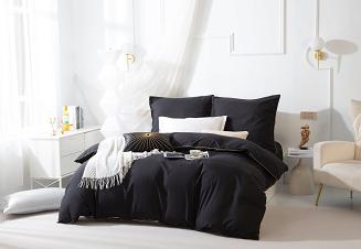 Pościel Queen 220x200 czarna ze złotą lamówką bizą