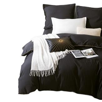 Pościel Queen 220x200 czarna ze złotą lamówką bizą