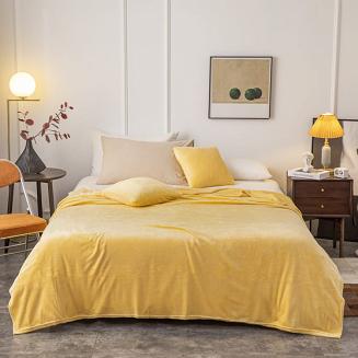 Koc narzuta z mifrofibry Solo 150x200 musztardowy