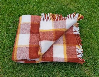 Koc wełniany z frędzlami 160x200 kratka kremowy brązowy musztardowy