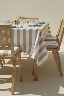 Beżowy Obrus Ogrodowy Wodoodporny 140x200 STRIPES