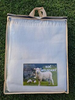 Koc wełniany jagnięcy z frędzlami 160x200 ekri