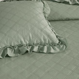 Narzuta dekoracyjna RUFFY 200x220 pikowana z falbanką szałwiowa