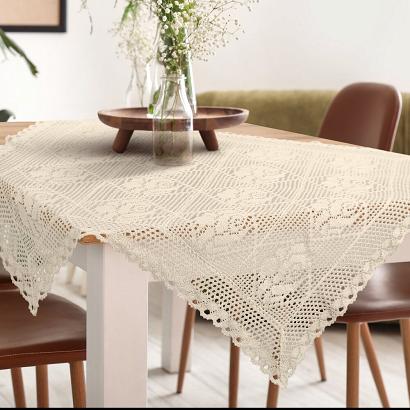 Obrus dekoracyjny ROSALY 85x85 Eurofirany jasnobeżowy ażurowy