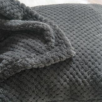 Koc narzuta z mikrofibry Monte 200x220 grafitowy