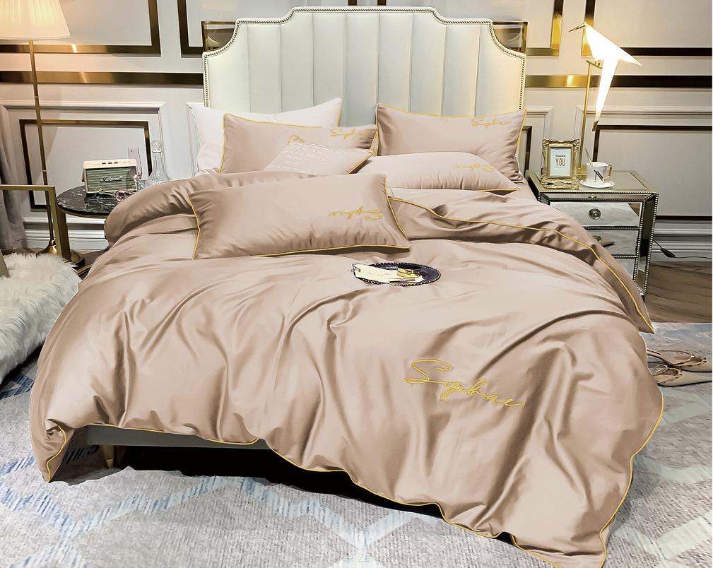 Pościel 200x220 beżowa złoty haft satynowa lamówka