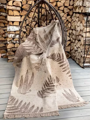 Koc bawełniano-akrylowy 150x200 beżowy liście paproci wzór 1393-1