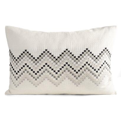 Poszewka dekoracyjna VANILA 45x70 Eurofirany waniliowa z bawełną haftowany zygzak