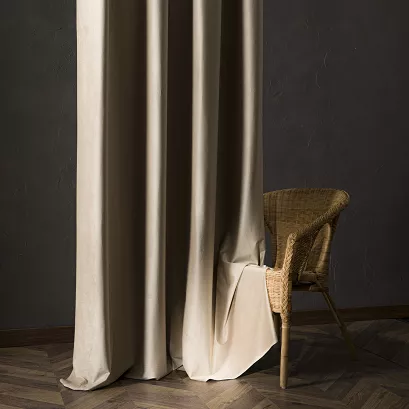 Zasłona gotowa na taśmie BLACKOUT VELVET 140x240 ciemnobeżowa