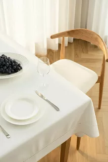 Biały Obrus z Mereżką 140x280 CLASSY