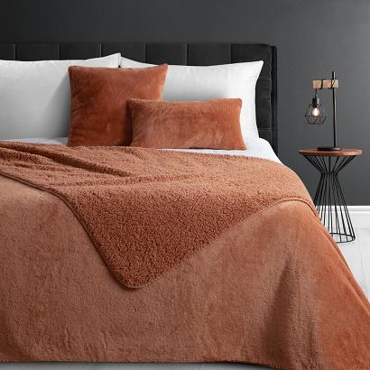 Narzuta dekoracyjna NINA 170x210 mocha futrzana i puszysta